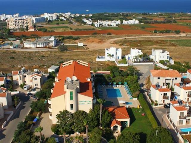 μανταλένα Ξενοδοχείο με διαμερίσματα